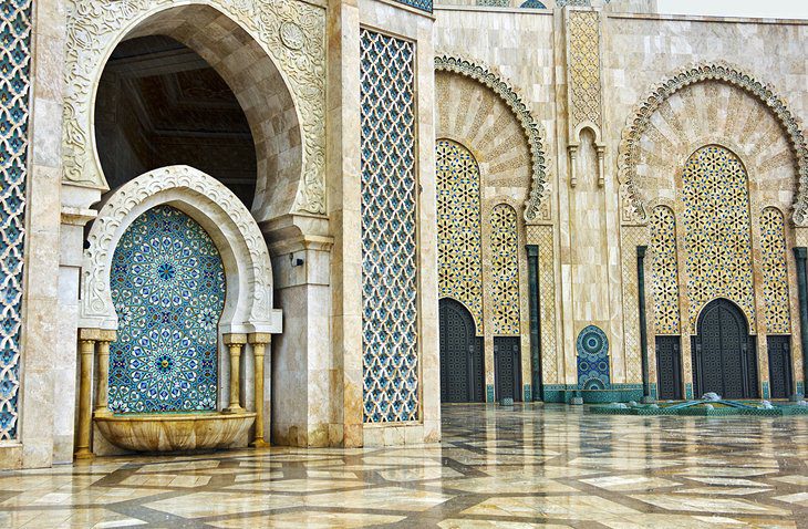 6 attractions that you must see in your Casablanca travel